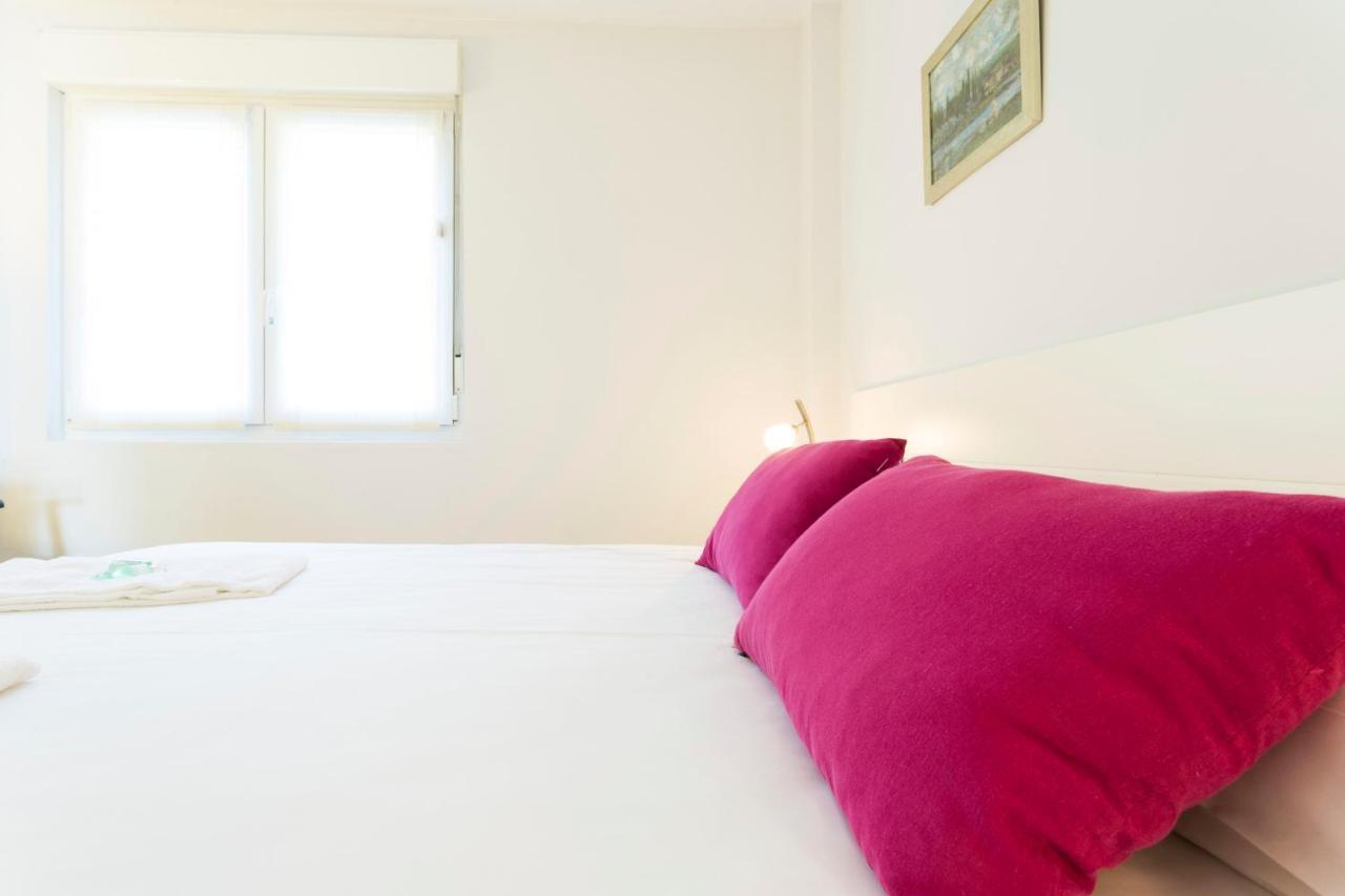 Anaiak - Basquenjoy Apartment Hondarribia Bagian luar foto